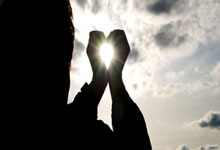 开云体育入口-恩菲尔德主帅强调比赛节奏，冲击世俱杯冠军信心足