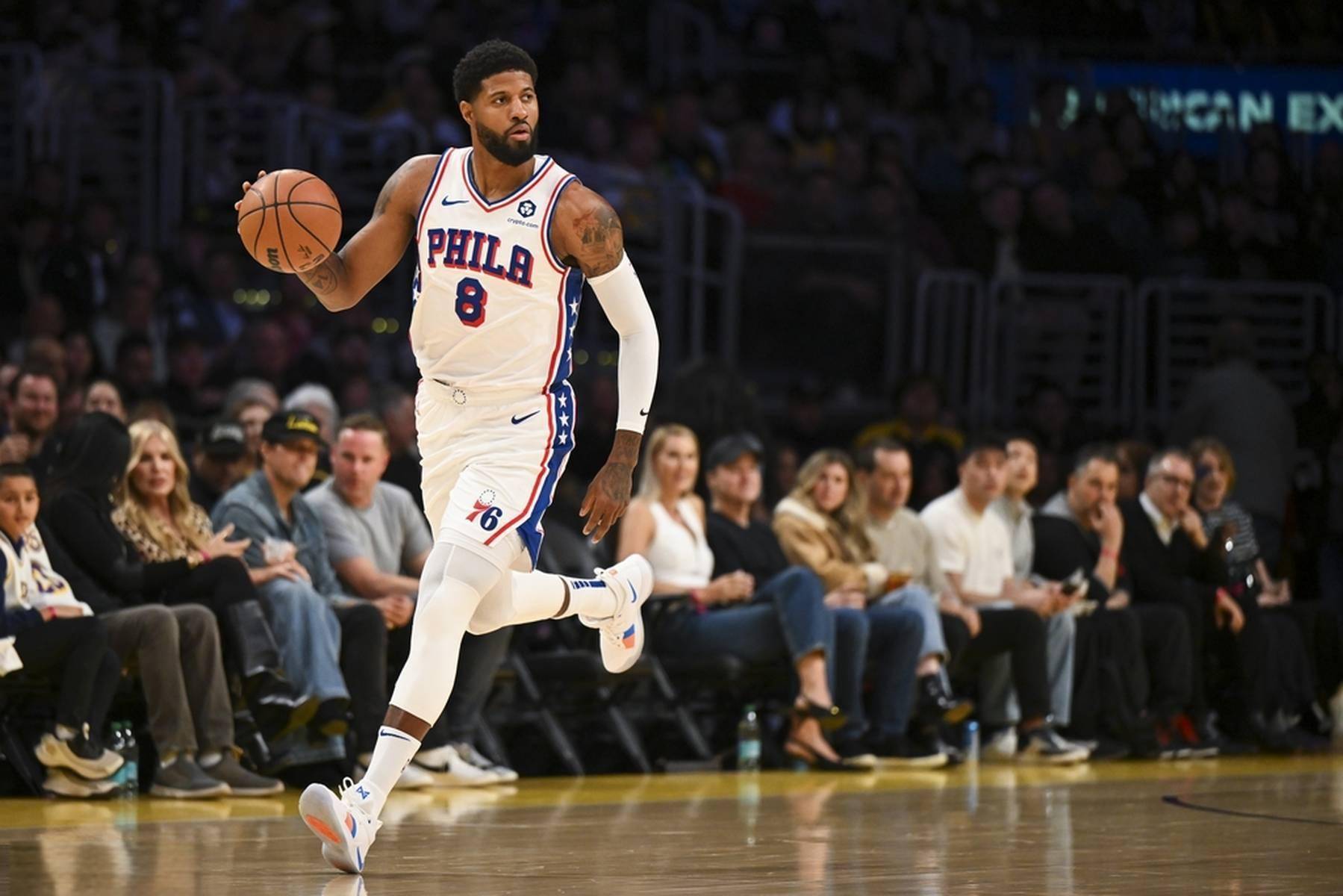 包含快船队绝杀人队!乔治最后时刻砍下关键三分的词条 包含快船队绝杀人队!乔治最后时刻砍下关键三分的词条