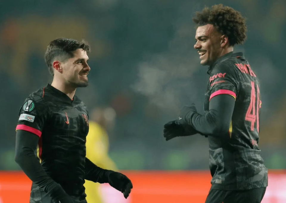 开云体育官方网站-包含切尔西新援秀技艺，客场逆转击败对手的词条