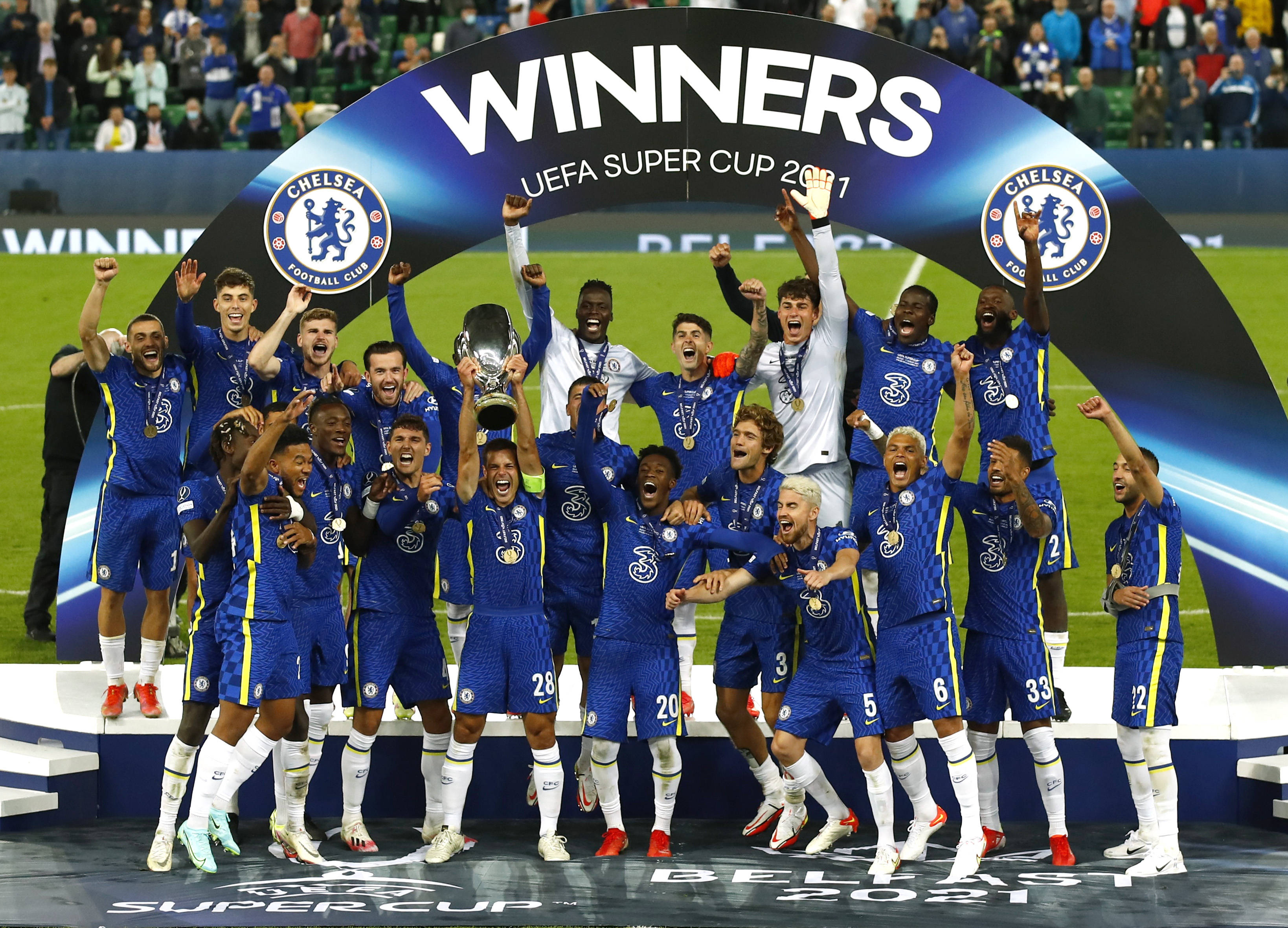 关于贝尔法斯特球队击败对手,实现重要胜利的信息 关于贝尔法斯特球队击败对手,实现重要胜利的信息