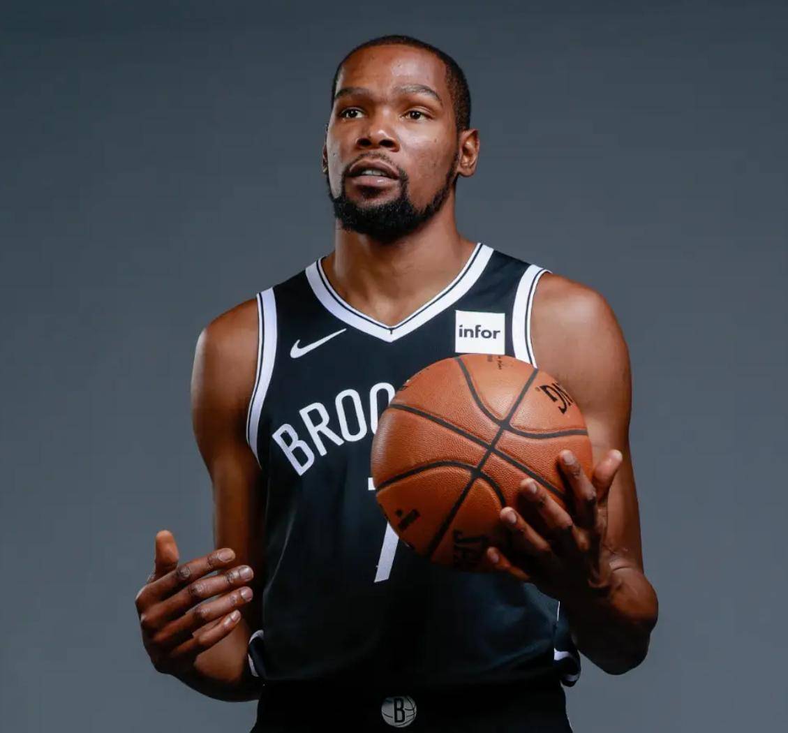 开云体育平台APP-勇士队老将迎来生涯新高，重回巅峰状态的简单介绍