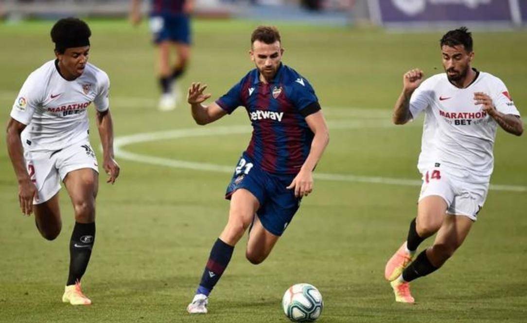 巴塞罗那前锋复出各项数据亮眼期待更多进球的简单介绍