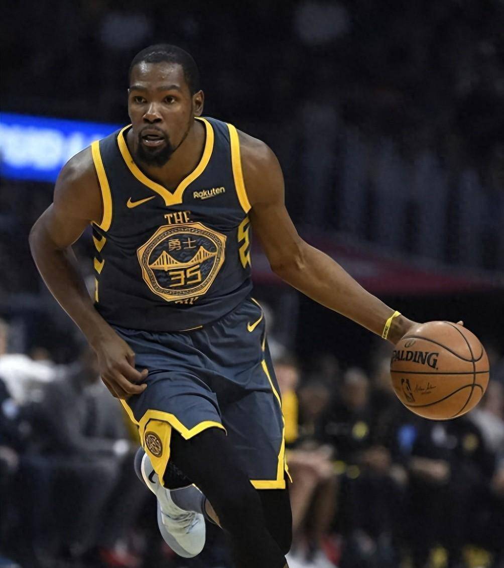 开云APP-包含美国篮球传统再现，球队备战全球瞩目荣誉赛事的词条