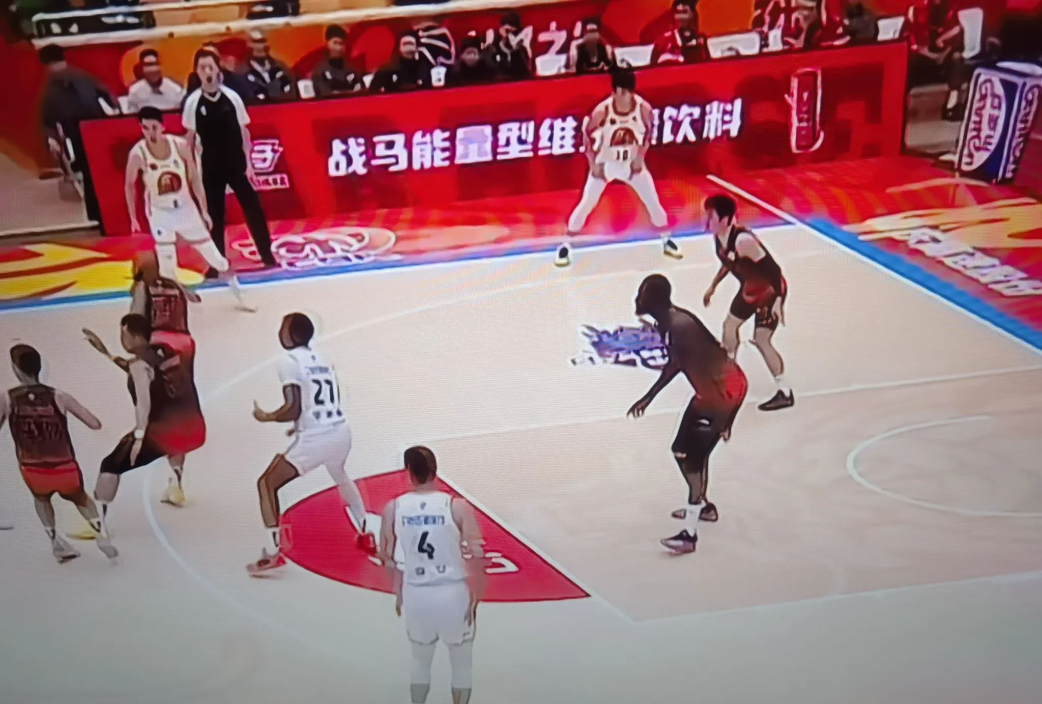 开云体育-包含晋级之路堪捶胸顿足！鲁能闯入足协杯半决赛的词条