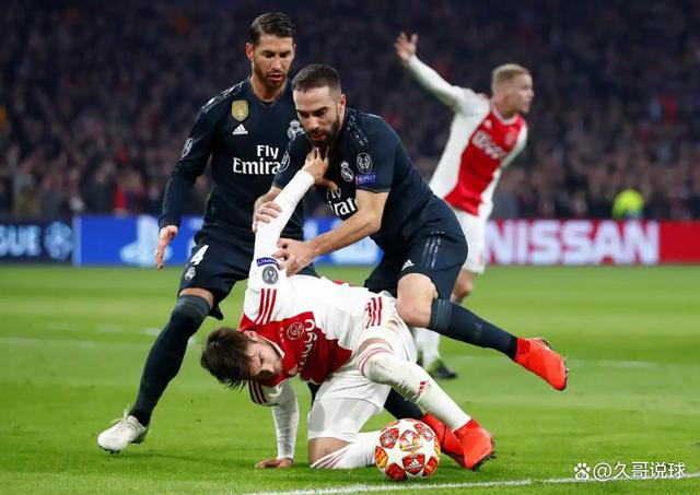 开云下载-关于欧洲预选赛胜负未定，竞技场上剑拔弩张的信息