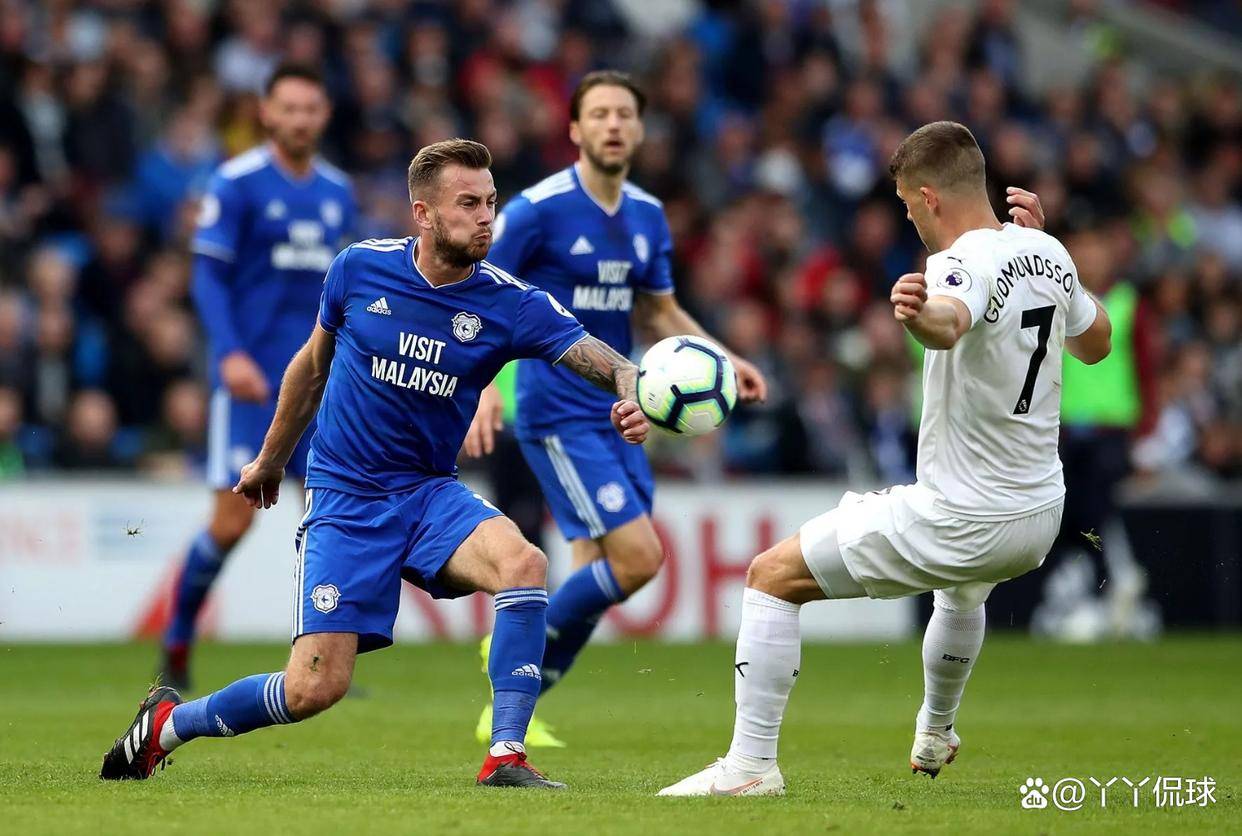 包含伯恩利客场战平，继续保持不败，逼近保级区的词条