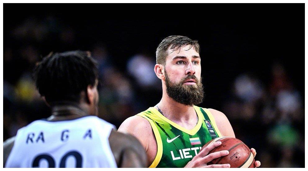 立陶宛男篮击败委内瑞拉，晋级国际篮球比赛四强的简单介绍