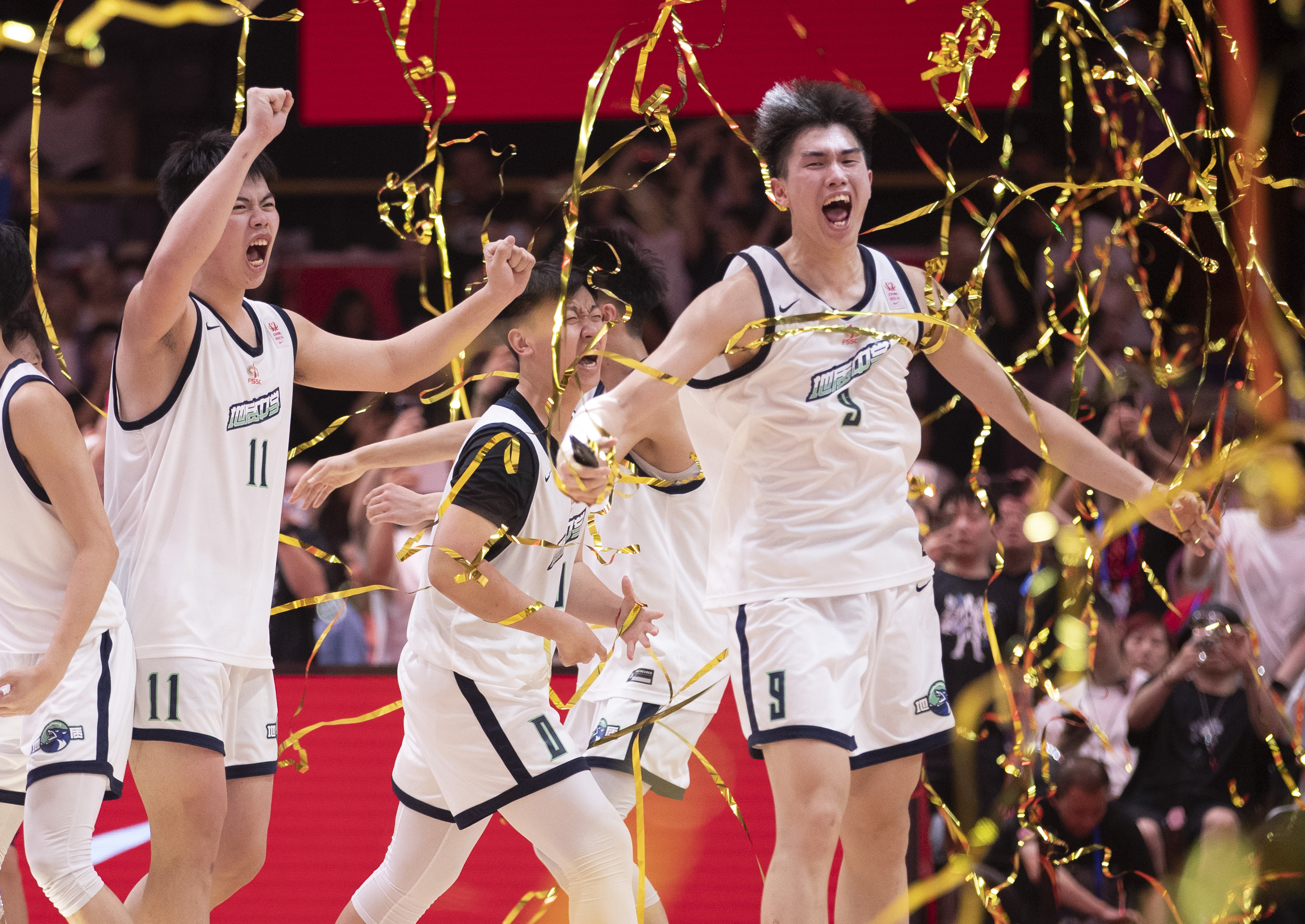 开云体育-热门篮球赛事带来激动人心的比拼，观众热情不减的简单介绍