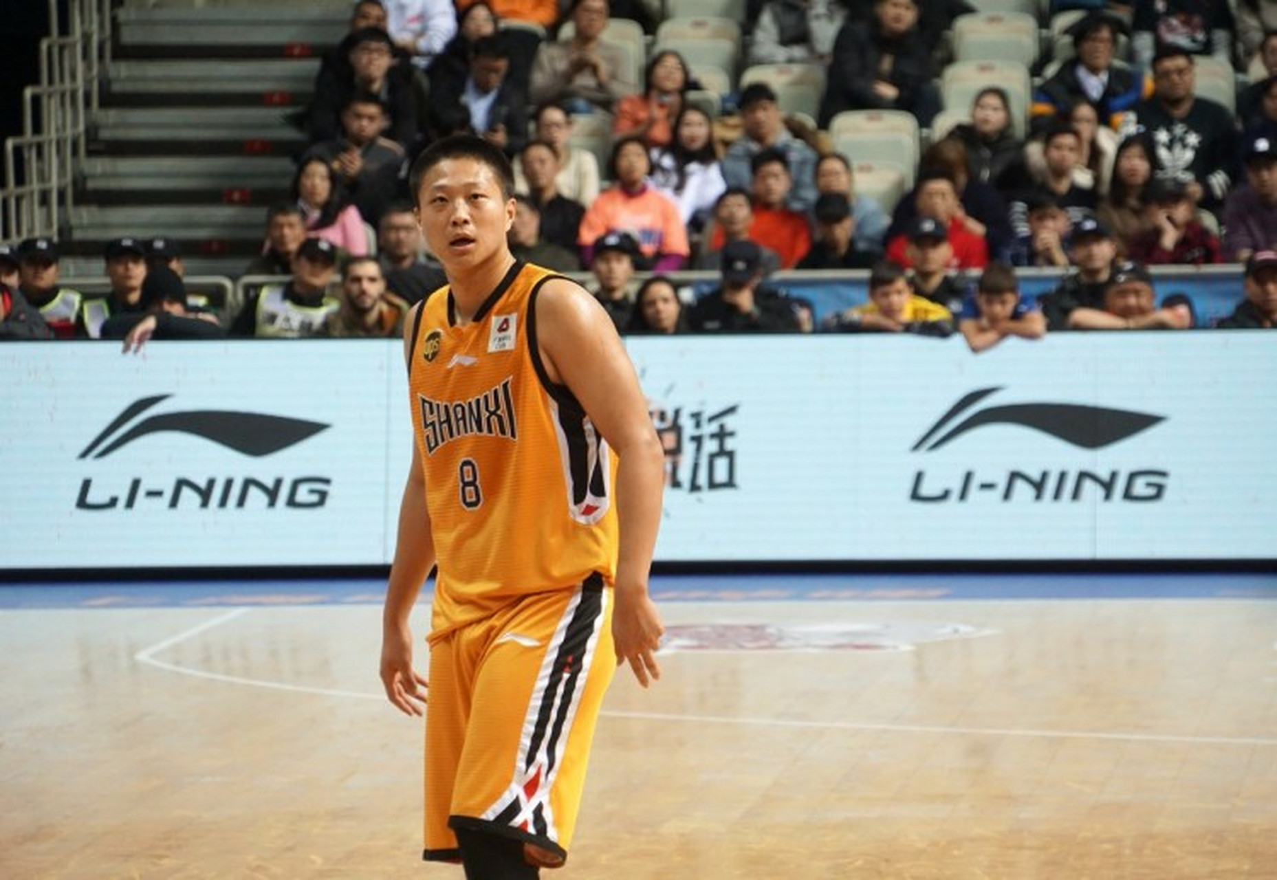 关于传奇前锋组建慈善篮球队寻找新一代球星的信息 关于传奇前锋组建慈善篮球队寻找新一代球星的信息