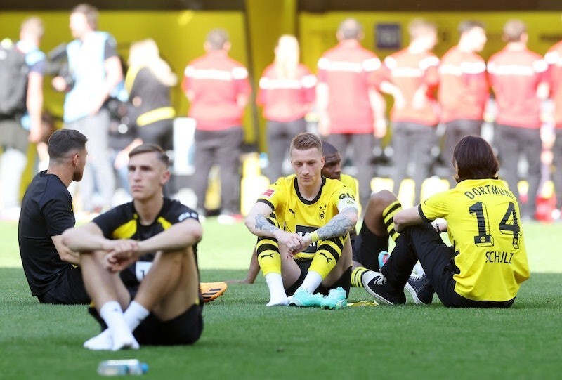 开云下载-马尔科·罗伊斯意外受伤，休战一段时间的简单介绍