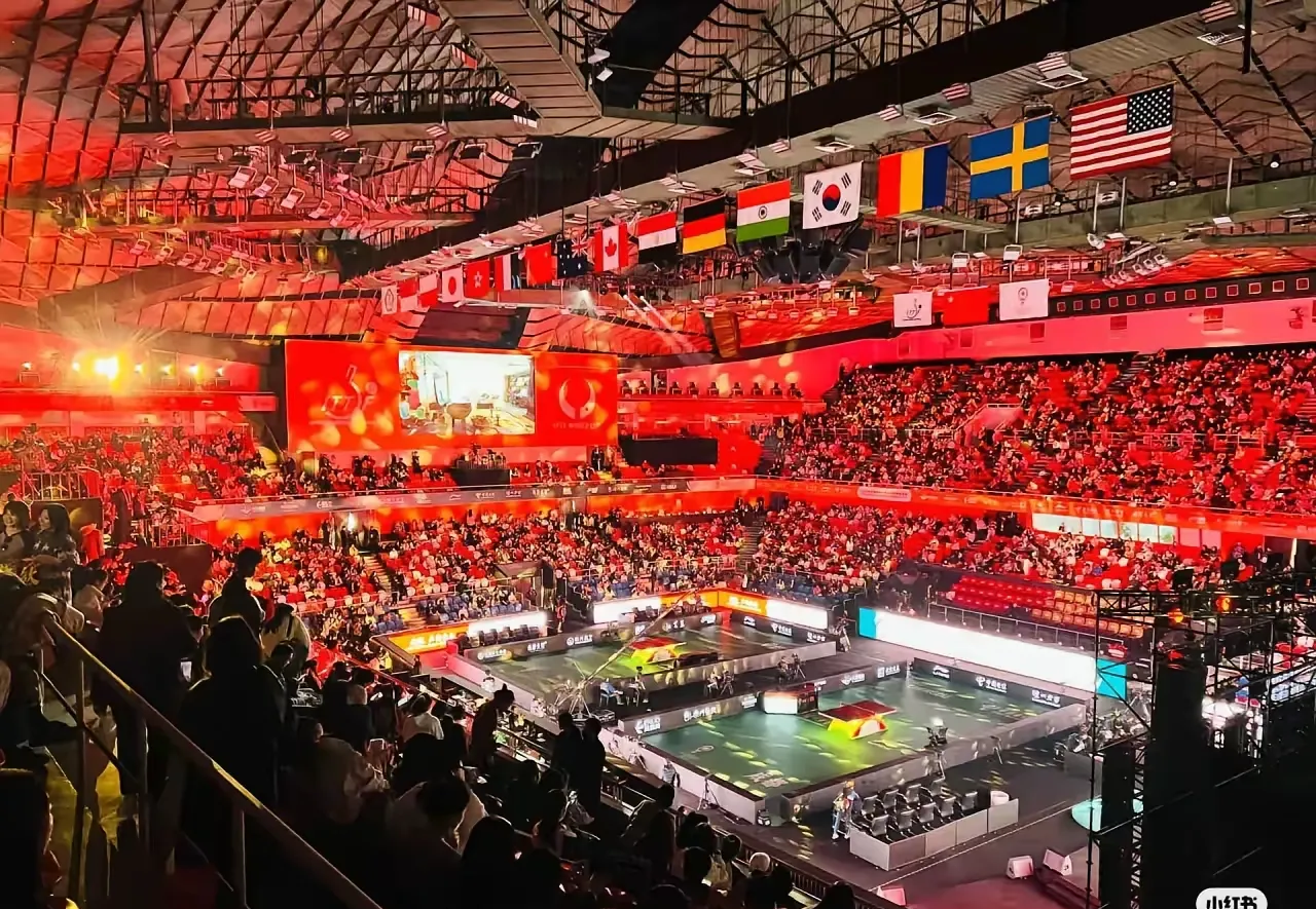 开云体育中国-硝烟弥漫的赛场，各路球队齐聚一堂的简单介绍