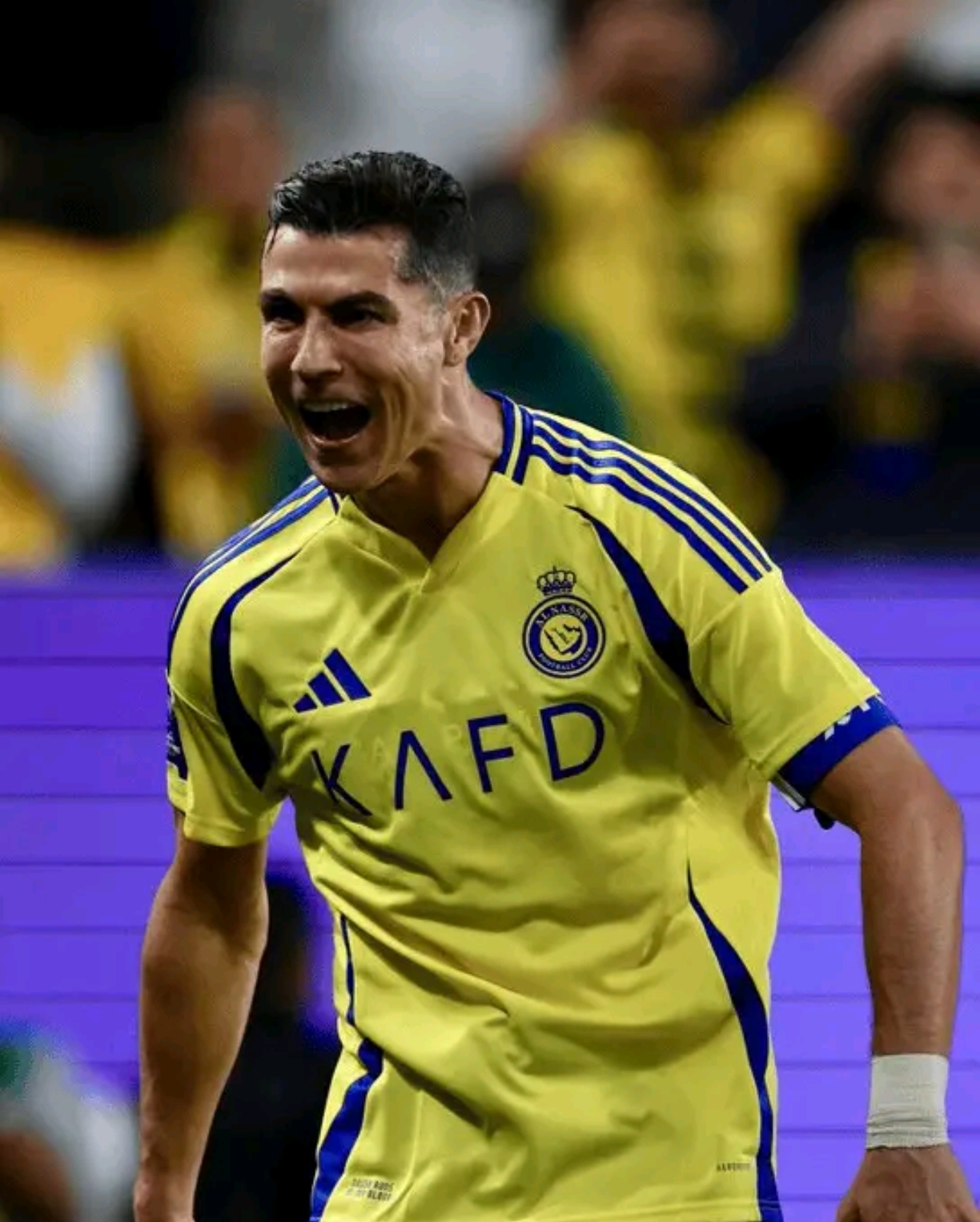 包含贺州蓝骑士苦斗不减，无缘亚冠淘汰赛的词条