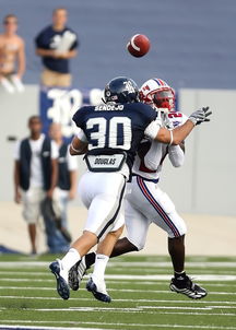 开云体育官网-蒙特雷战术布置详解，主帅重点强调防守反击