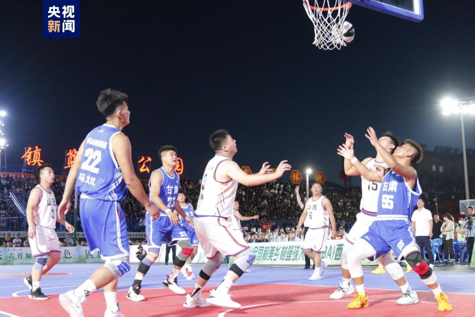 纷繁球赛中，冠军彼此激烈争夺的简单介绍