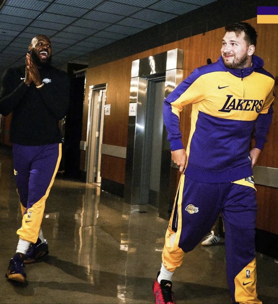 小牛客场击败黄蜂，终结连败