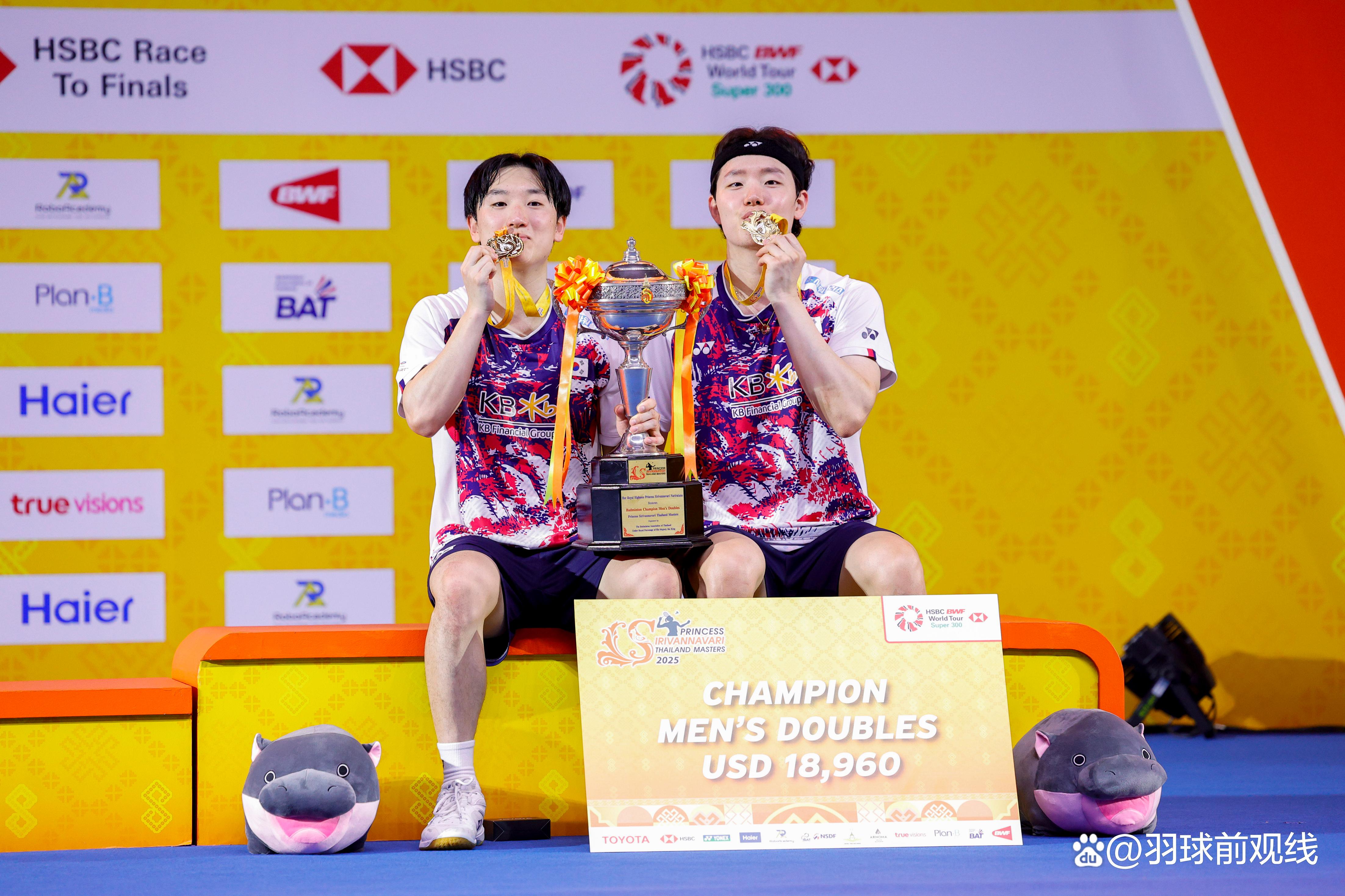 开云体育平台APP-羽毛球混双决赛力挫对手，泰国选手喜获冠军