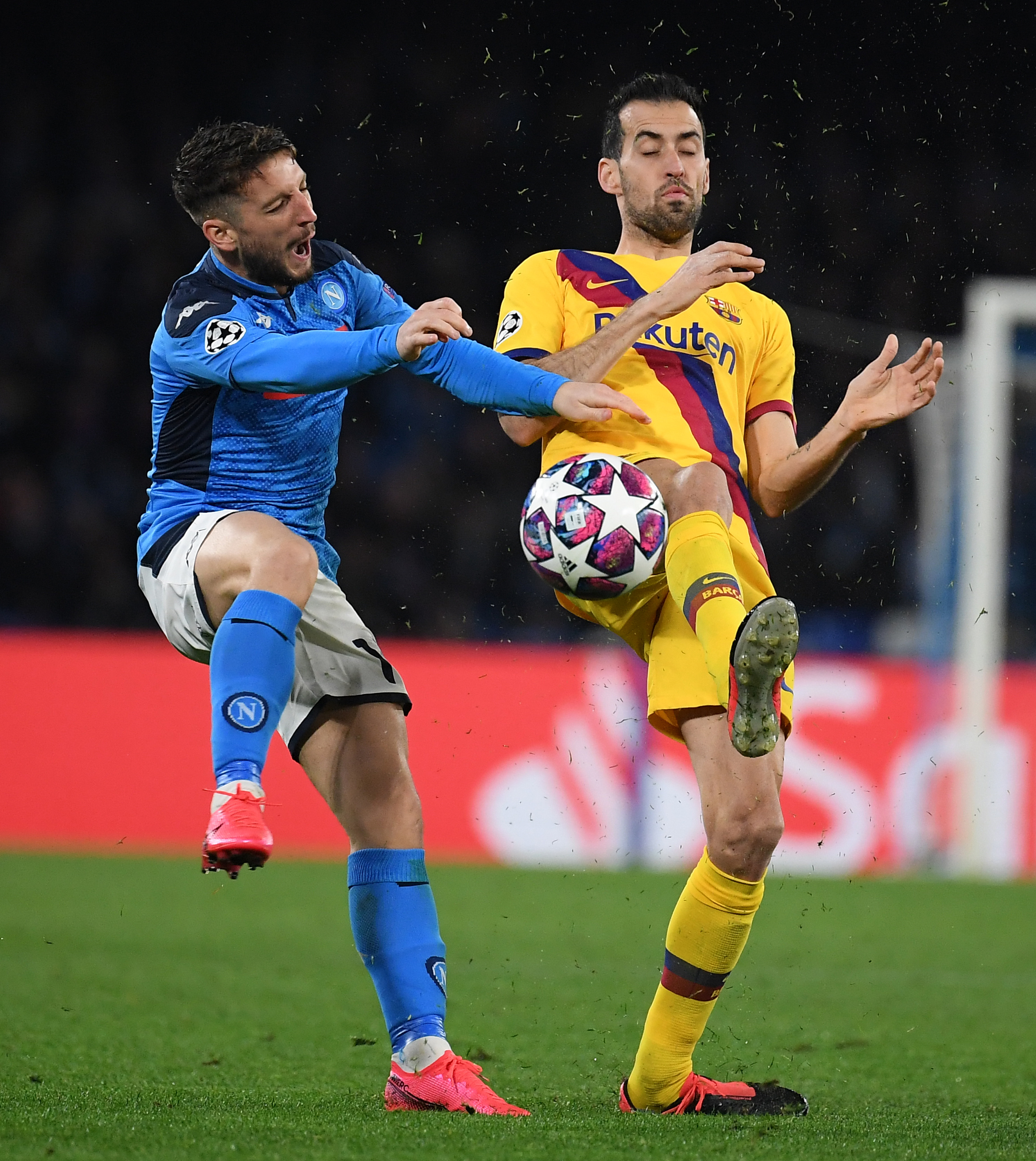 那不勒斯客场战平,保级形势略有改观的简单介绍 那不勒斯客场战平,保级形势略有改观的简单介绍