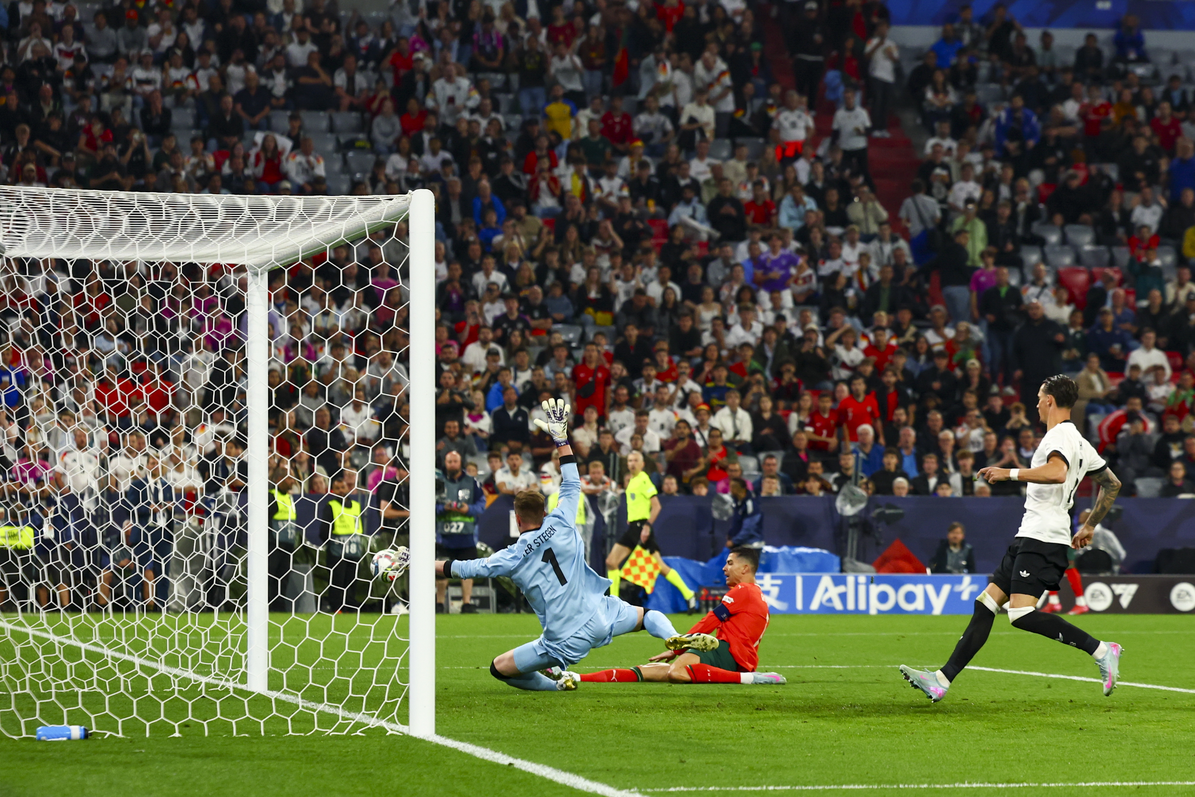 欧国联比赛：球队状态走势，战况一触即发的简单介绍