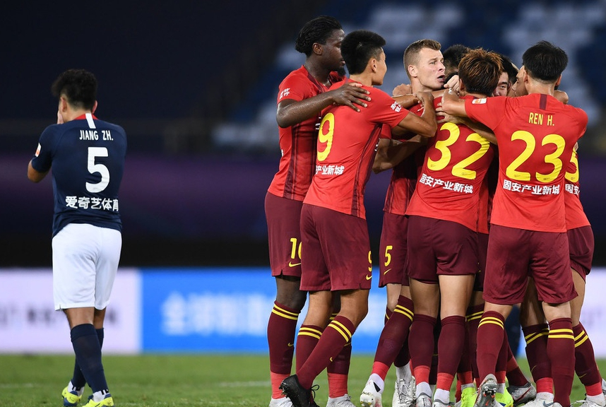 包含多特蒙德轻取阿根廷，哈兰德补时绝平中超的词条