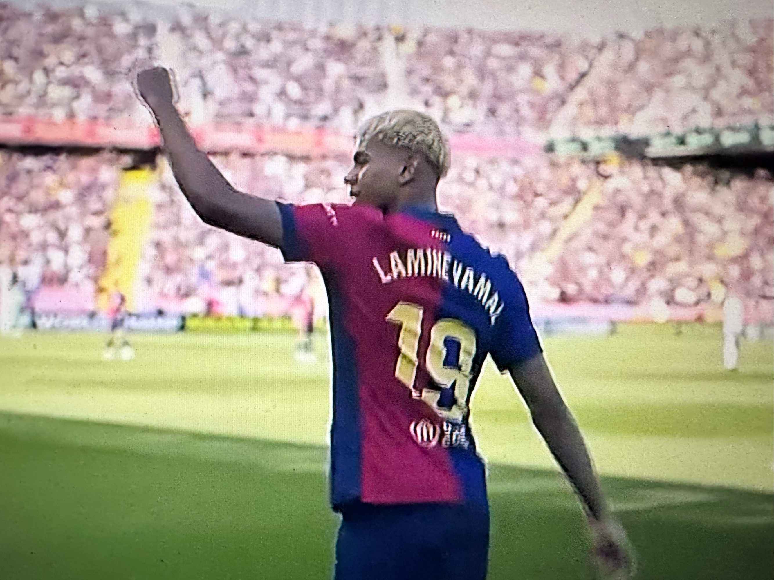 皇马主场告捷巴萨苏亚雷斯梅西伤愈仍无奈 皇马主场告捷巴萨苏亚雷斯梅西伤愈仍无奈