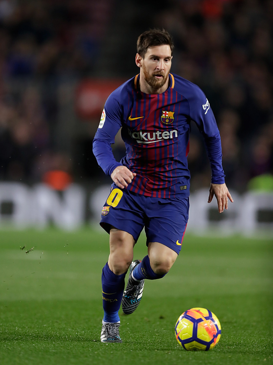开云体育官网-关于巴塞罗那确认梅西将离队，未来去向引发猜测的信息