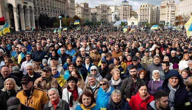 荷兰惨败荷尔蒙,乌克兰意外憾败 荷兰惨败荷尔蒙,乌克兰意外憾败