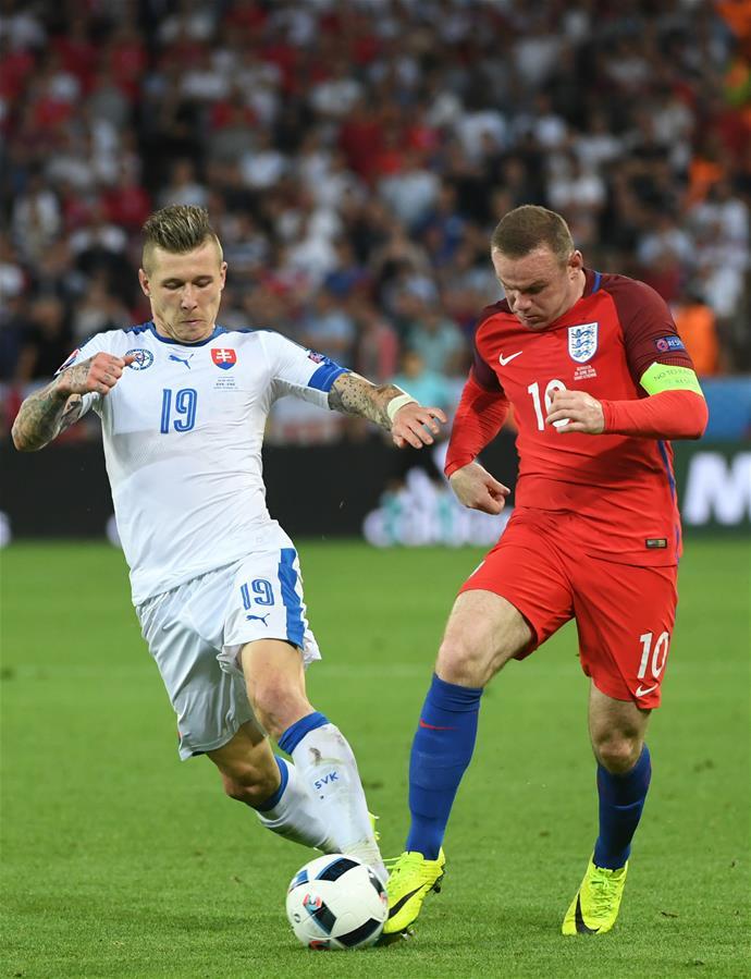 开云体育下载-斯洛伐克队意外惨败，遗憾出局