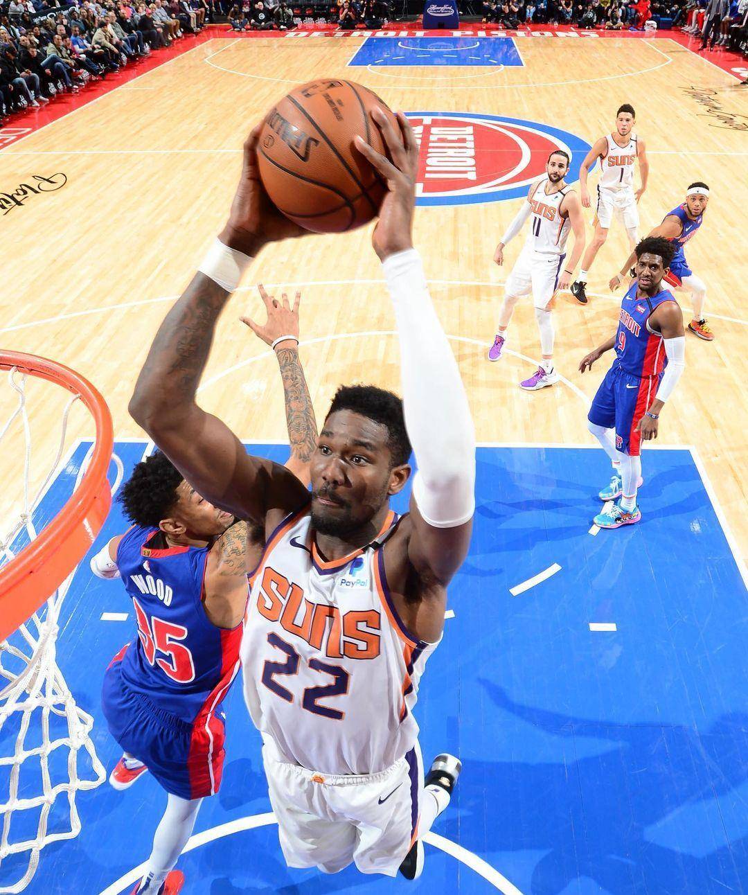 开云体育登录-包含助教变成主教练，球队走向新的起点的词条