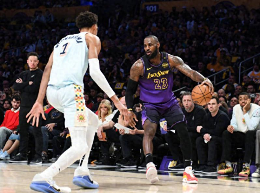 开云体育app-马刺击败国王结束两连败