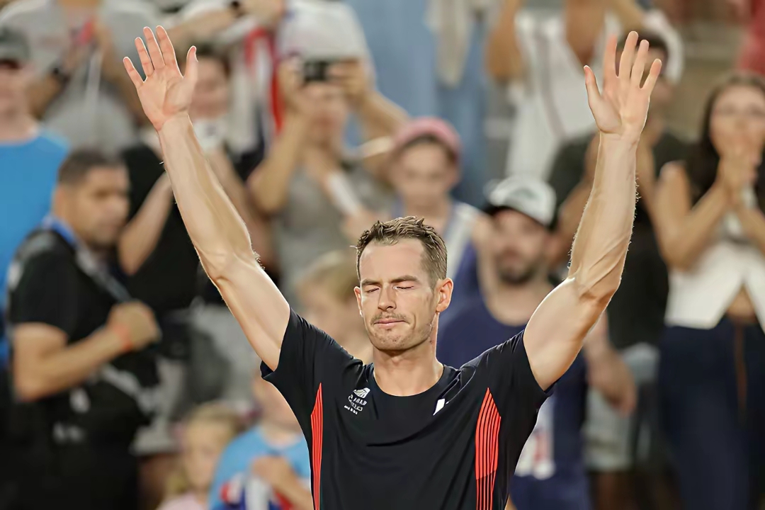 温网碾压澳网，穆雷带队取胜