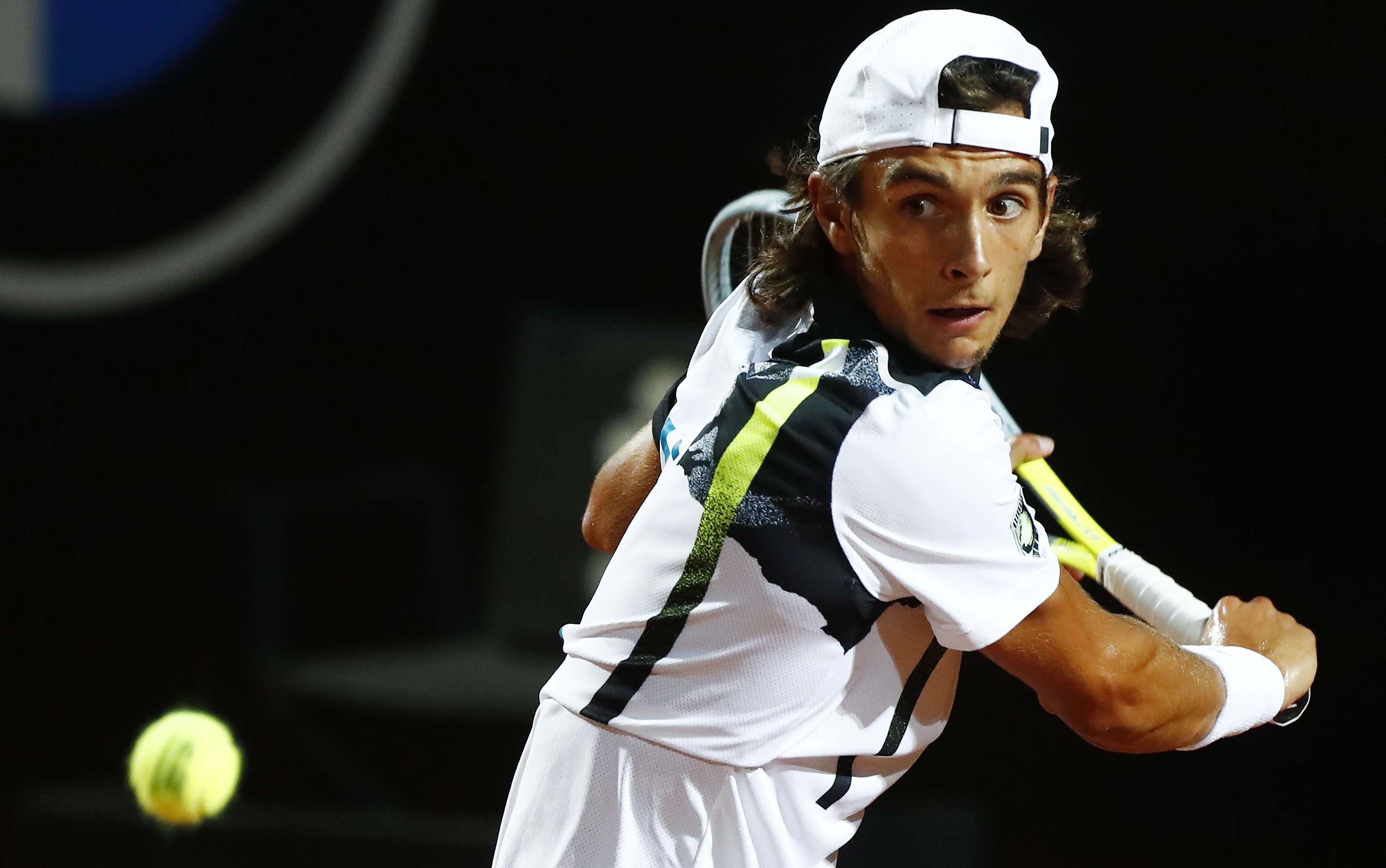 戴维斯杯完胜温网,阿尔卡拉斯关键制胜 戴维斯杯完胜温网,阿尔卡拉斯关键制胜