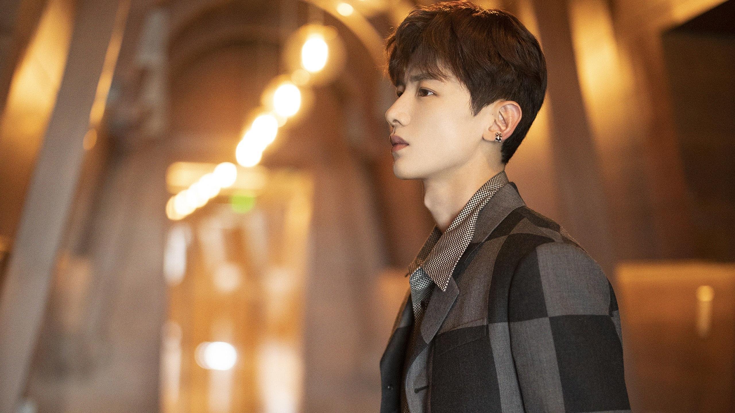 开云下载-英超争冠激战正酣，塞维利亚轻取挪威彰显欧陆风云