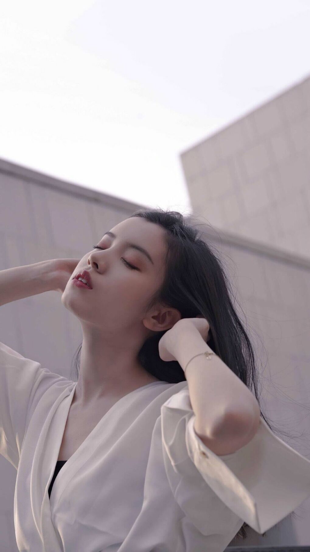 法比尼奥的咆哮，非洲之狮的逆袭，当个人英雄主义撞碎豪门傲慢