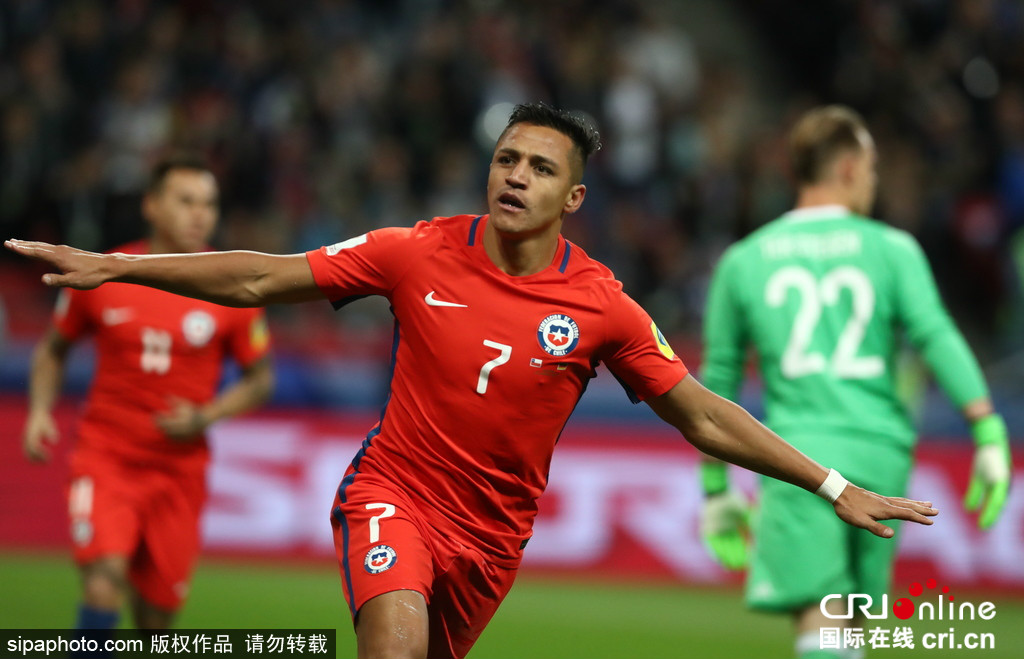 格纳布里发挥堪称完美，智利连续得分压制德国